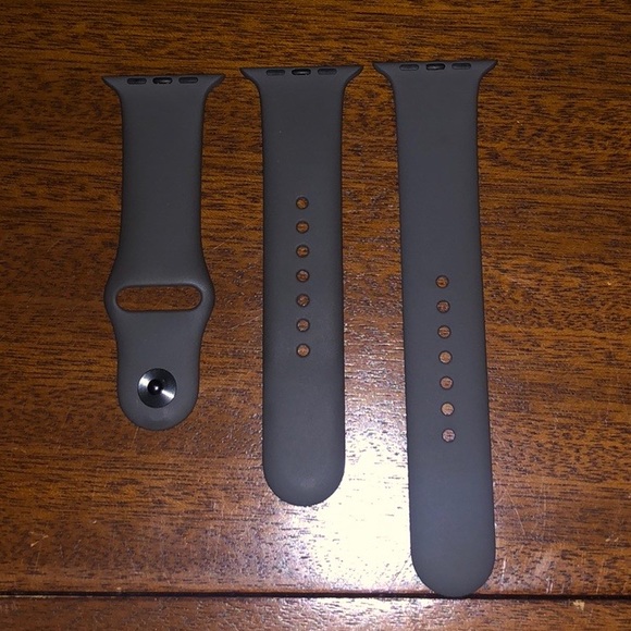 *SOLD* Apple Watch Series 3 Box & Band - Picture 3 of 9